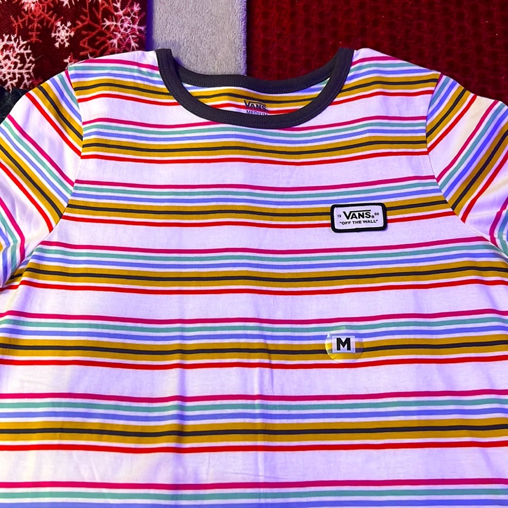 VANS TEE BRAND NEW WITH TAGS